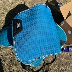 Vibrant Blue Quilted Saddle Pad